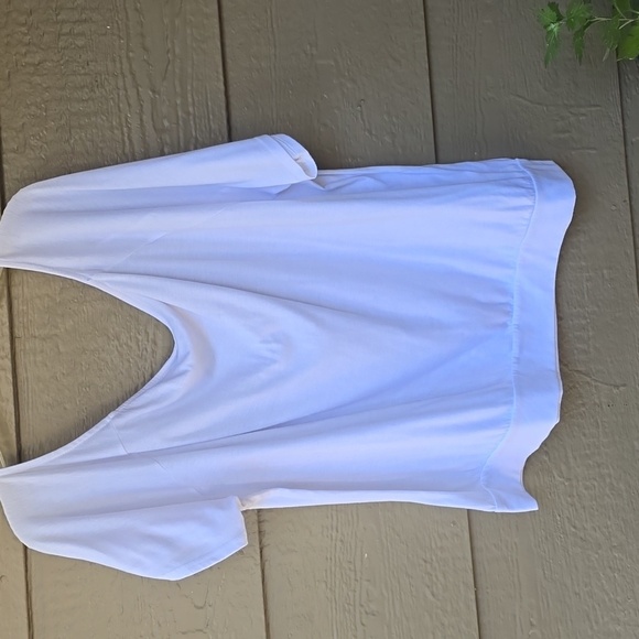 Torrid White Banded Bottom Off Shoulder T-shirt 3x - Picture 5 of 5